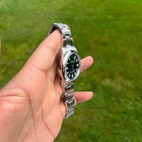 Rolex Oyster Perpetual 41 Bright Blue Dial, Steel, 124300 with card new watch - Picture 10 of 17